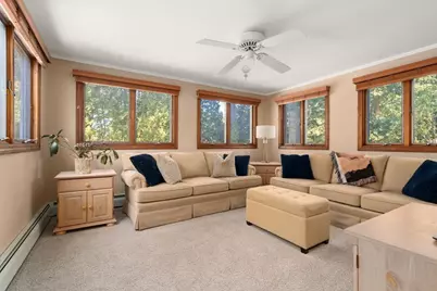 39 Robin Rd, Wakefield, MA 01880 - Photo 7