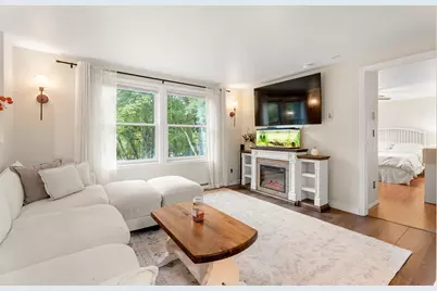 41 Woodland Rd, Uxbridge, MA 01569 - Photo 9