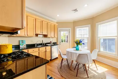 561A Broadway #2, Somerville, MA 02145 - Photo 3