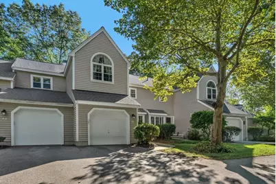 45 Bishops Forest Dr #45, Waltham, MA 02452 - Photo 3