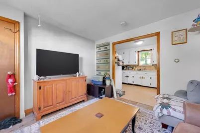 1 Elm St, Oxford, MA 01540 - Photo 5