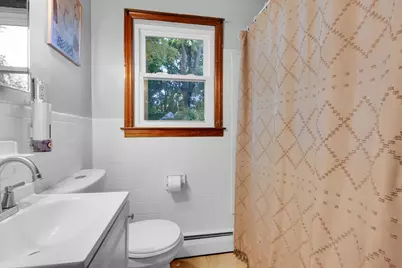1 Elm St, Oxford, MA 01540 - Photo 9