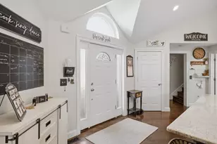 47 John St, Lunenburg, MA 01462 - Photo 5