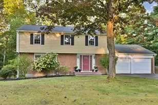 15 Sheridan Rd, Andover, MA 01810 - Photo 1