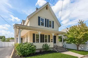 19 Penn St, Quincy, MA 02169 - Photo 1