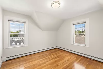 19 Penn St, Quincy, MA 02169 - Photo 17