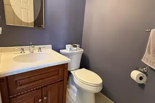 655 Pleasant St, Weymouth, MA 02189 - Photo 15