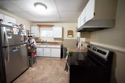 564 Fairmount St, Fitchburg, MA 01420 - Photo 17