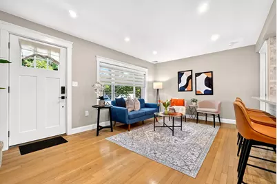 134 Washington St, Melrose, MA 02176 - Photo 3