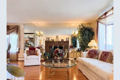 38 Amelia Pl, Revere, MA 02151 - Photo 5
