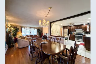 38 Amelia Pl, Revere, MA 02151 - Photo 7