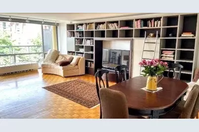 45 Longwood Ave #705, Brookline, MA 02446 - Photo 5