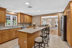 41 Buckingham Dr, Billerica, MA 01821 - Photo 11