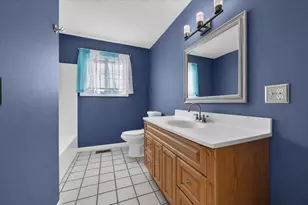 49 Shirley St, New Bedford, MA 02746 - Photo 17