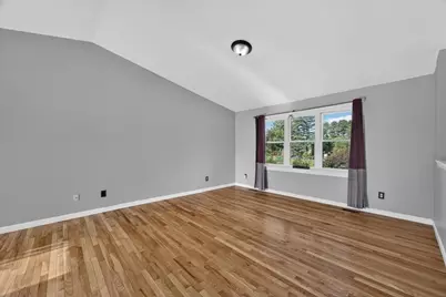 49 Shirley St, New Bedford, MA 02746 - Photo 11
