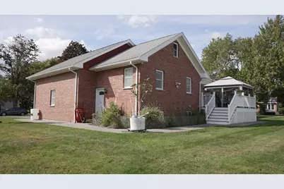 23 Laurine Rd, Saugus, MA 01906 - Photo 35