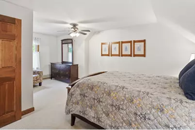 1294 Glebe St, Taunton, MA 02780 - Photo 31