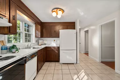 7 Tara Road, Southborough, MA 01772 - Photo 13
