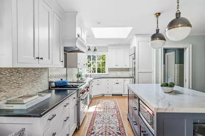 42 Lincoln Street, Hingham, MA 02043 - Photo 9
