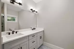 73 Mystic St, Arlington, MA 02474 - Photo 21
