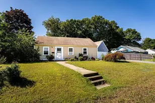 201 Stoughton St, Stoughton, MA 02072 - Photo 3