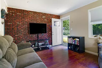 201 Stoughton St, Stoughton, MA 02072 - Photo 7