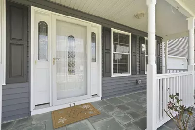 37 Wells St, Springfield, MA 01104 - Photo 3