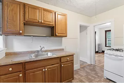 60 Raycroft St #1R, Quincy, MA 02169 - Photo 9