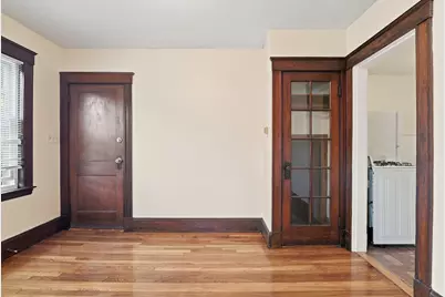 60 Raycroft St #1R, Quincy, MA 02169 - Photo 3