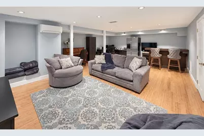 84 Spring St, Wakefield, MA 01880 - Photo 25