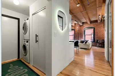 21 Wormwood St #422, Boston, MA 02210 - Photo 3