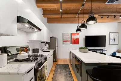 21 Wormwood St #422, Boston, MA 02210 - Photo 15