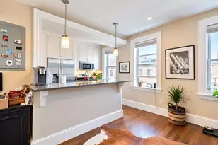 121 Pembroke St, Boston, MA 02118 - Photo 7