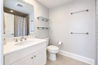 121 Pembroke Street #3, Boston, MA 02118 - Photo 17