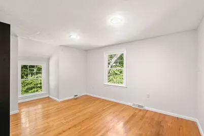942 Salem End Road, Framingham, MA 01702 - Photo 19