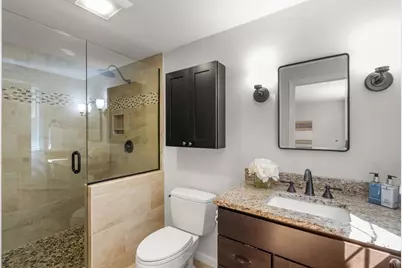 942 Salem End Road, Framingham, MA 01702 - Photo 15
