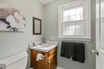 942 Salem End Road, Framingham, MA 01702 - Photo 9