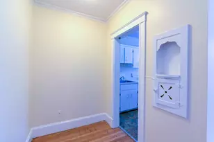 17 Greenleaf St, Quincy, MA 02169 - Photo 9