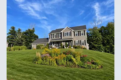 4 Meredith Way, Sturbridge, MA 01518 - Photo 1