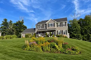 4 Meredith Wy, Sturbridge, MA 01518 - Photo 1