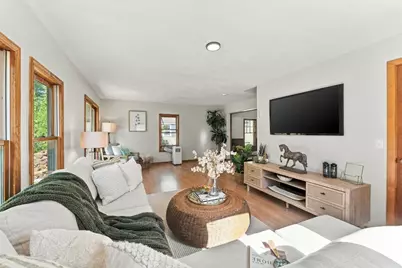 45 Center Street, Northbridge, MA 01534 - Photo 11