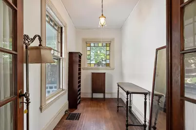 26 Walnut Pl, Newton, MA 02460 - Photo 11