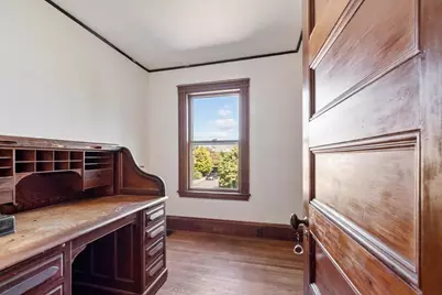 26 Walnut Pl, Newton, MA 02460 - Photo 27