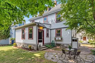 26 Walnut Pl, Newton, MA 02460 - Photo 33