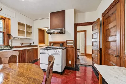 26 Walnut Pl, Newton, MA 02460 - Photo 15