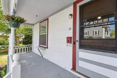 26 Walnut Pl, Newton, MA 02460 - Photo 5