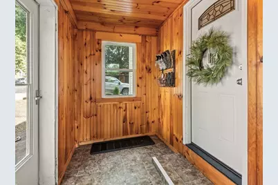 60 Bowker Street, Worcester, MA 01604 - Photo 5