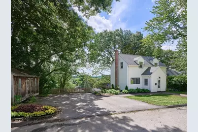 60 Bowker Street, Worcester, MA 01604 - Photo 3