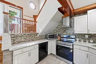 6 Harrington Way, Worcester, MA 01604 - Photo 5