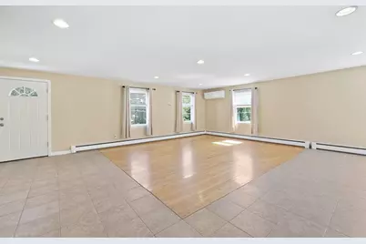 27 Aldea Ave, Dudley, MA 01571 - Photo 9